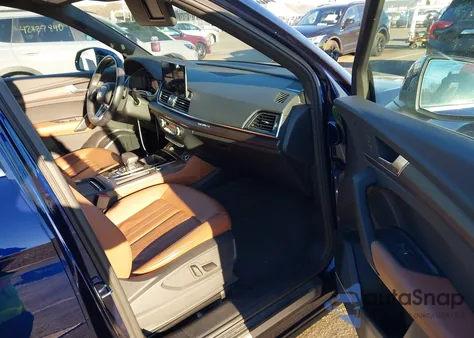 2021 Audi Q5 Premium Plus 45 Tfsi Quattro S Tronic from USA, damaged, VIN WA1BAAFY4M2085731